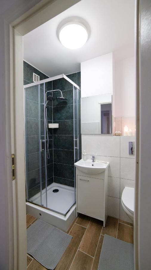 Wow Rooms Warsaw Luaran gambar